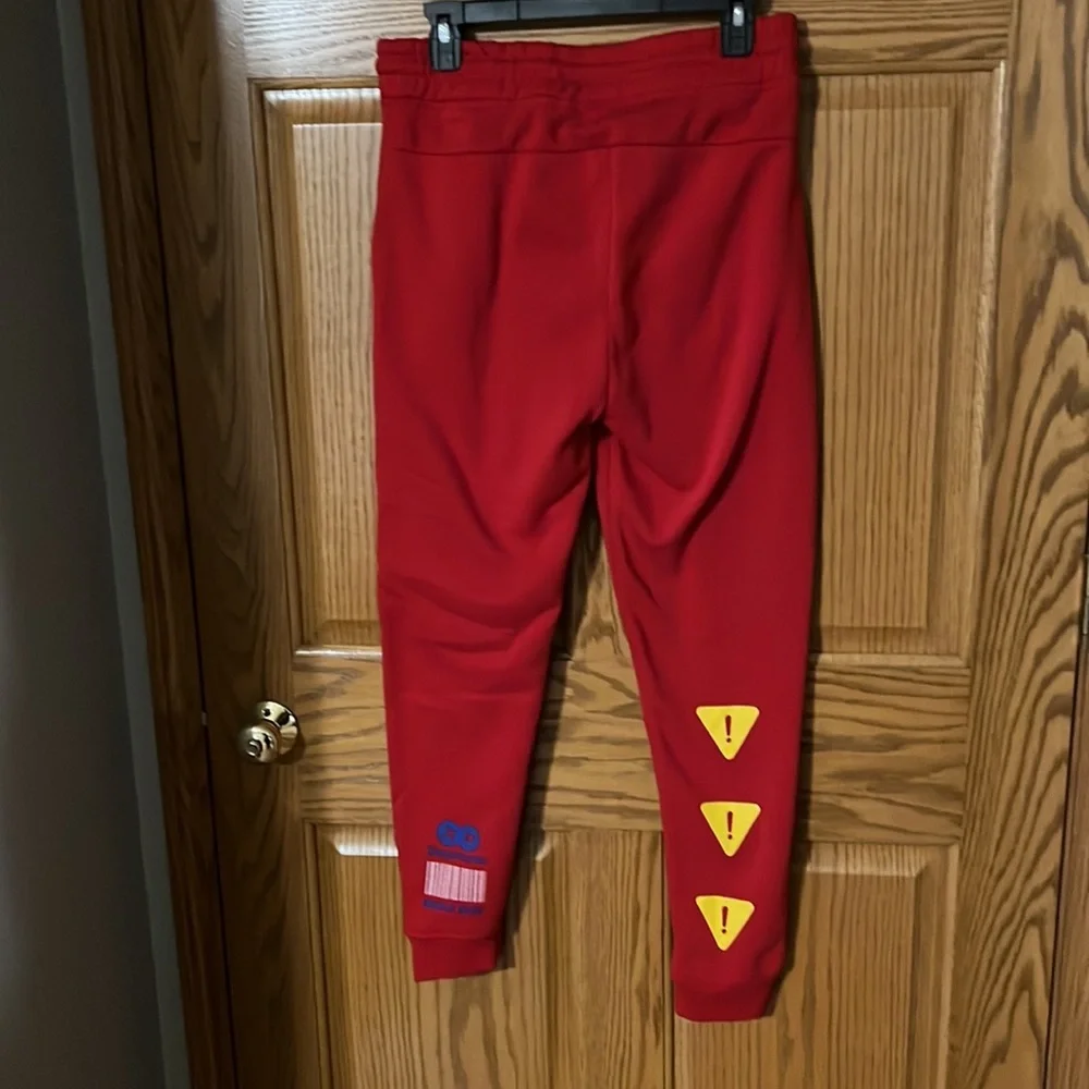 Brooklyn cloth men’s red joggers with graphic size M - Picture 5 of 7